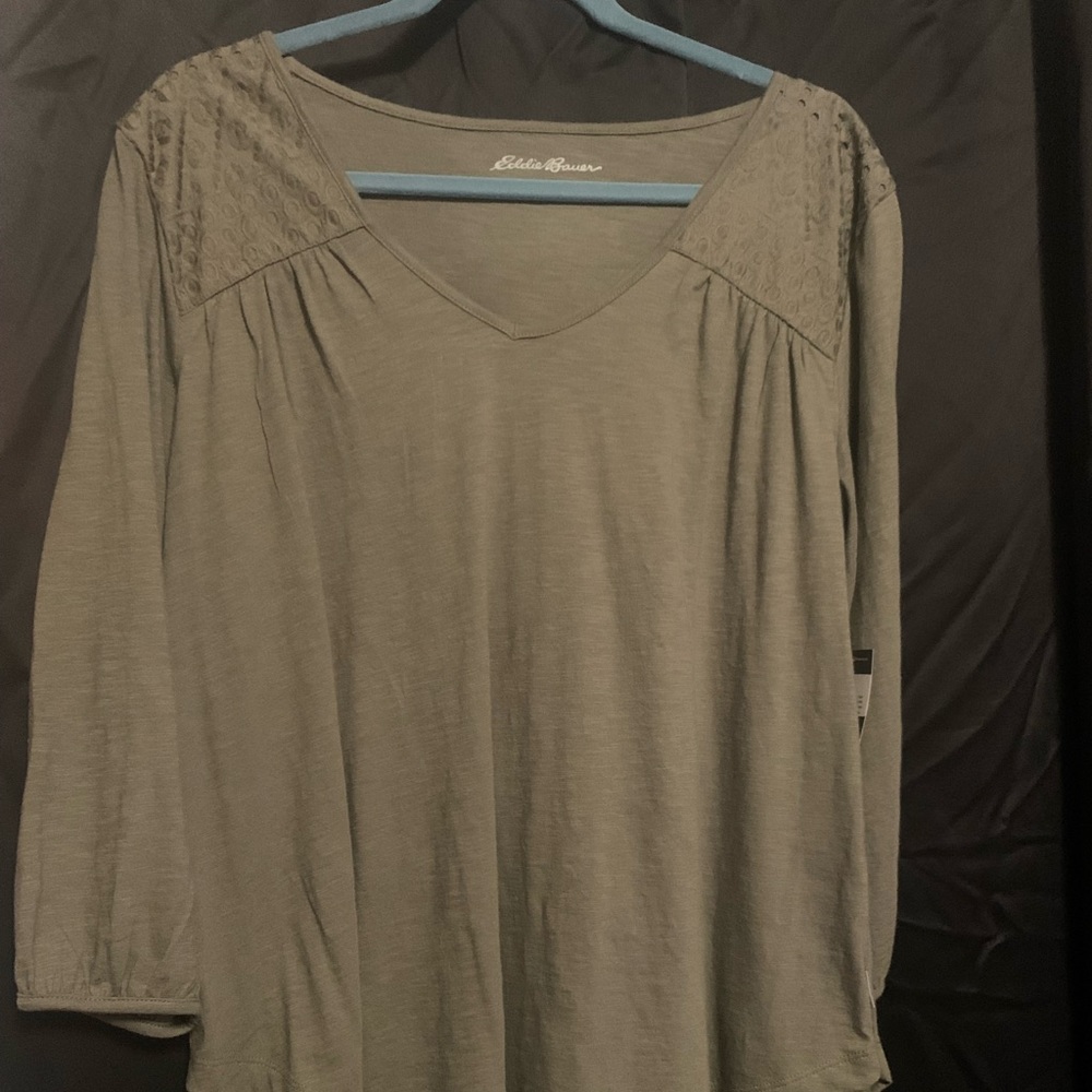 Eddie Bauer Olive Green Women’s Long Sleeve Blouse Size Large